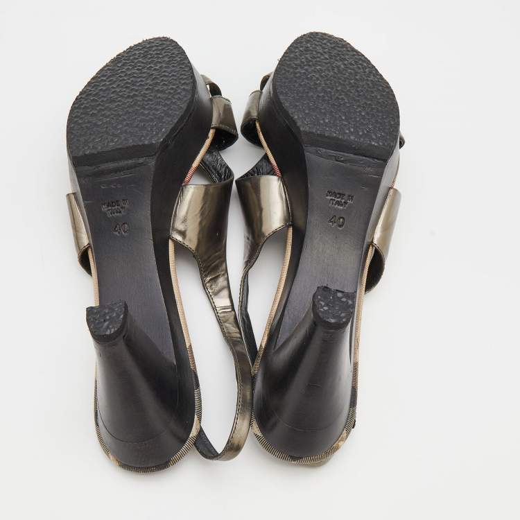 مملوكة مسبقًا Burberry Dark Grey Leather Slingback Platform Sandals Size 40