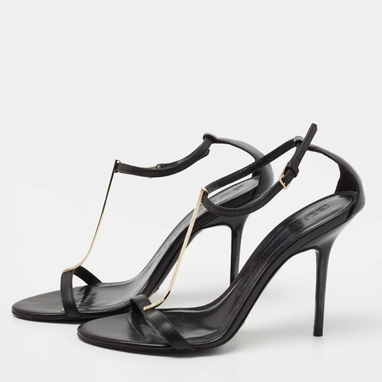 مملوكة مسبقًا Burberry Black Leather T Strap Sandals Size 39