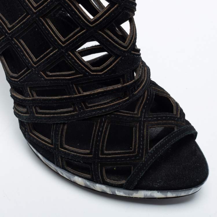 Pre Owned Burberry Black Cut Out Suede Ankle Booties Size 39