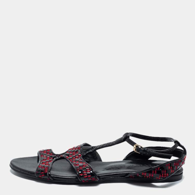 Pre Owned Burberry Black/Red Patent Leather Flat Sandals Size 40