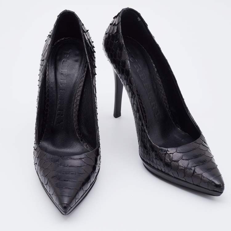 Pre Owned Burberry Black Python Pointed Toe Pumps Size 38