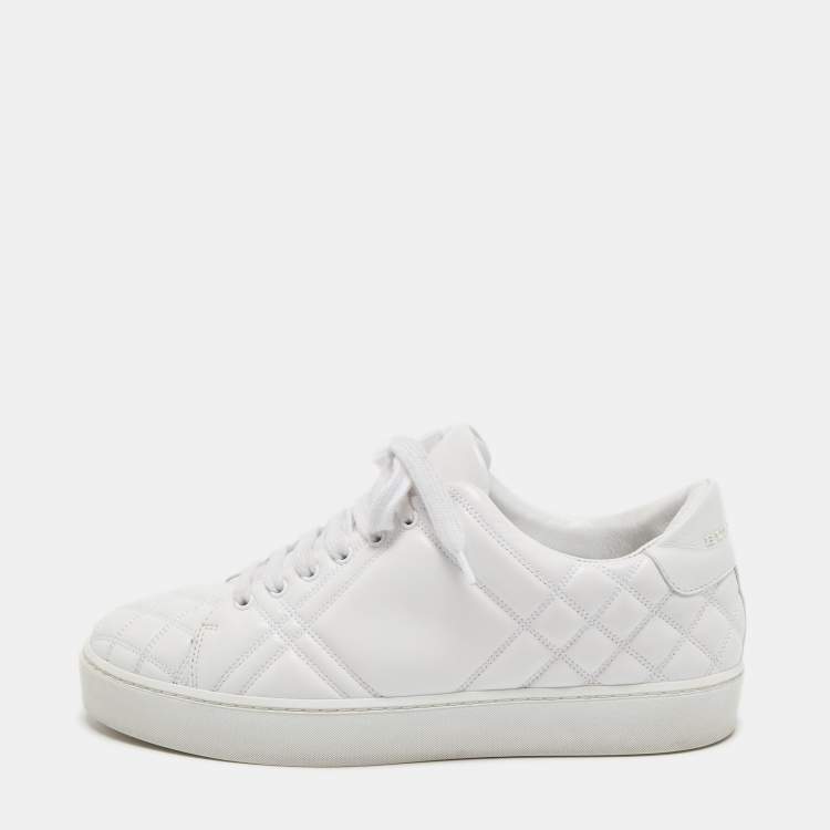 Burberry women's westford knot sneakers hotsell