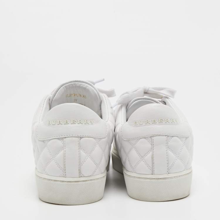 مملوكة مسبقًا Burberry White Quilted Leather Westford Low Top Sneakers Size 37