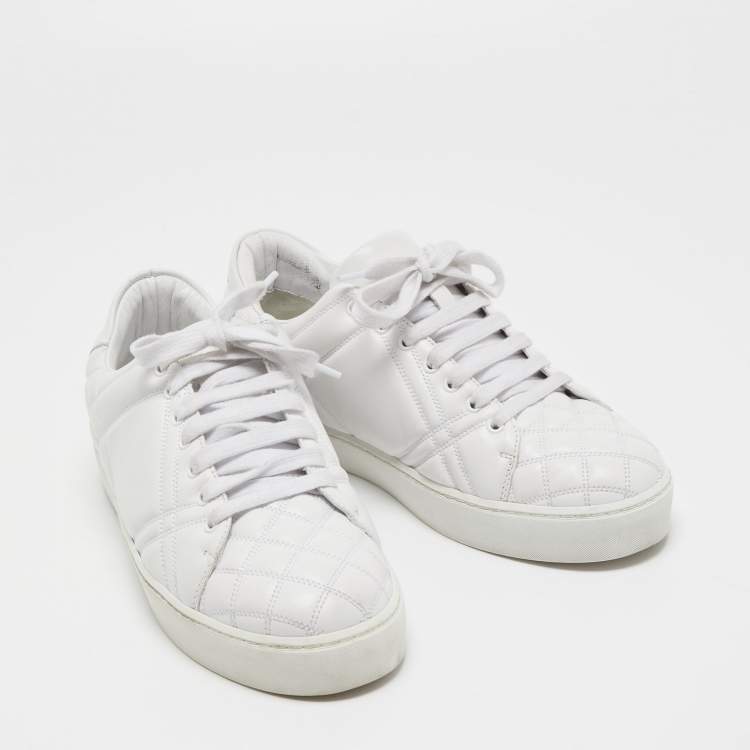مملوكة مسبقًا Burberry White Quilted Leather Westford Low Top Sneakers Size 37