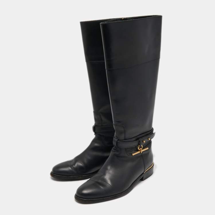 Burberry black quilted outlet biker boots