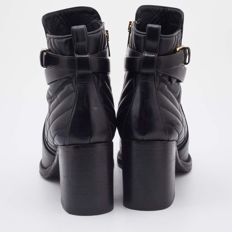 Pre Owned Burberry Black Quilted Leather Buckle Ankle Length Boots Size 39