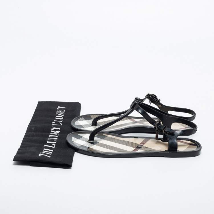 مملوكة مسبقًا Burberry Black House Check Rubber Flat Sandals Size 37