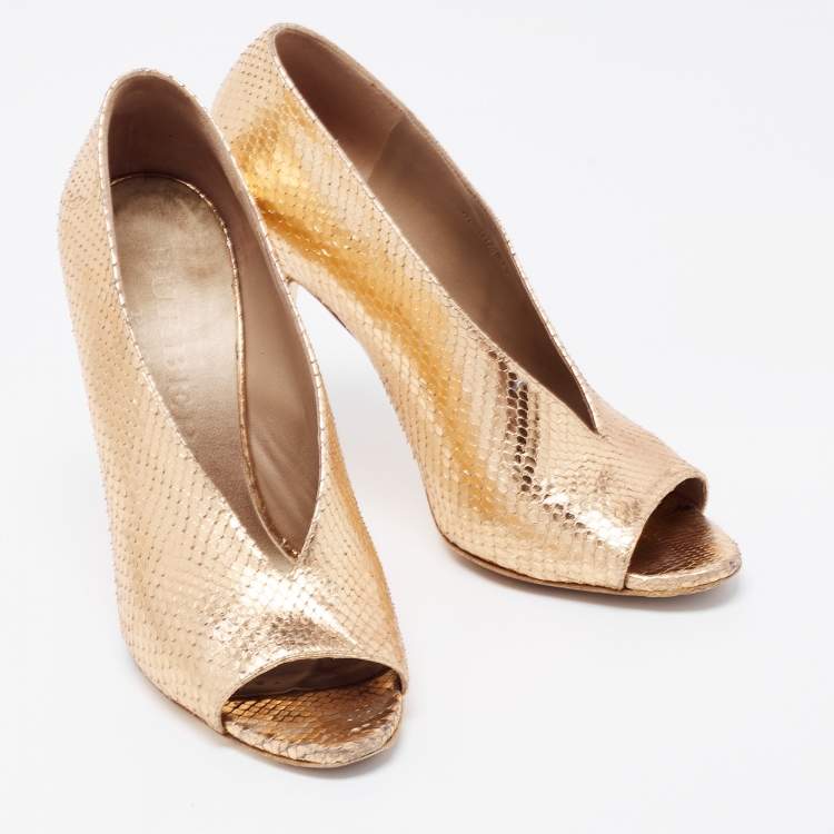 Pre Owned Burberry Metallic Embossed Snakeskin Peep Toe Pumps Size 39