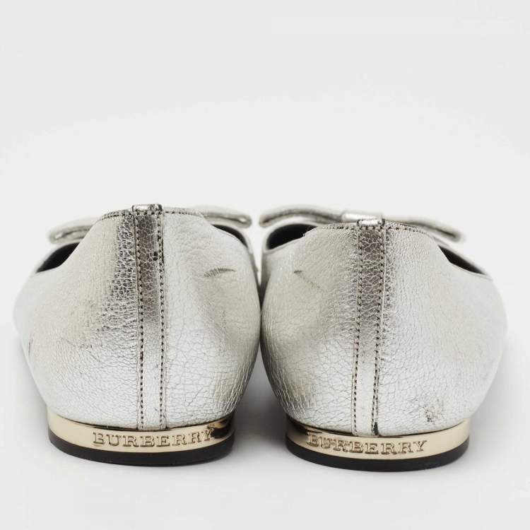 Pre Owned Burberry Silver Leather Bow Pointed Toe Ballet Flats Size 36