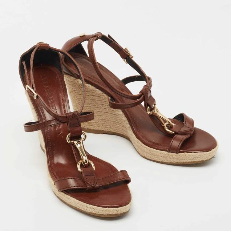 مملوكة مسبقًا Burberry Brown Leather Wedge Sandals Size 41