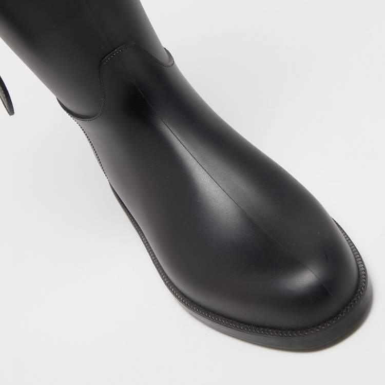 Pre Owned Burberry Black Rubber Belted Equestrian Rain Boots Size 38