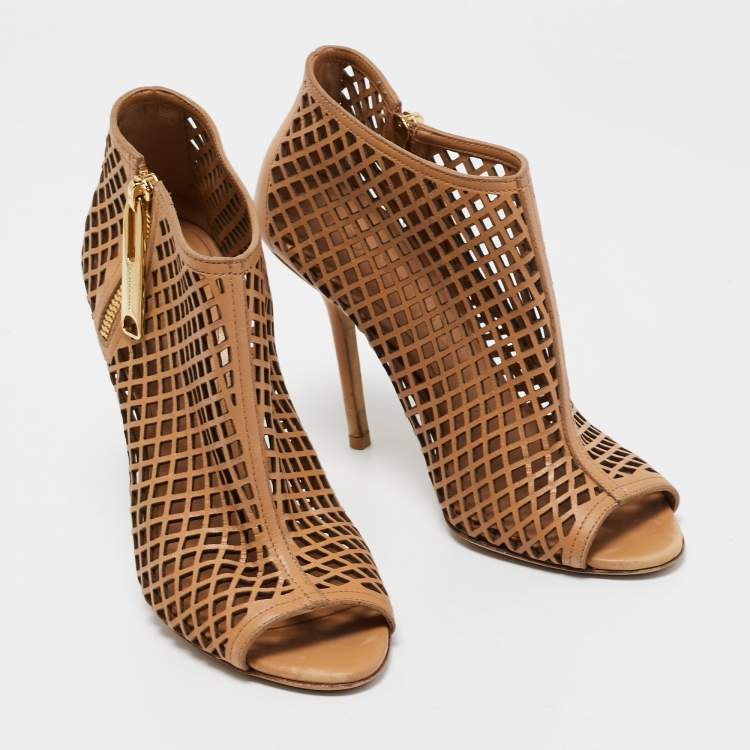 Pre Owned Burberry Beige Leather Barmby Cut Out Open Toe Booties Size 35