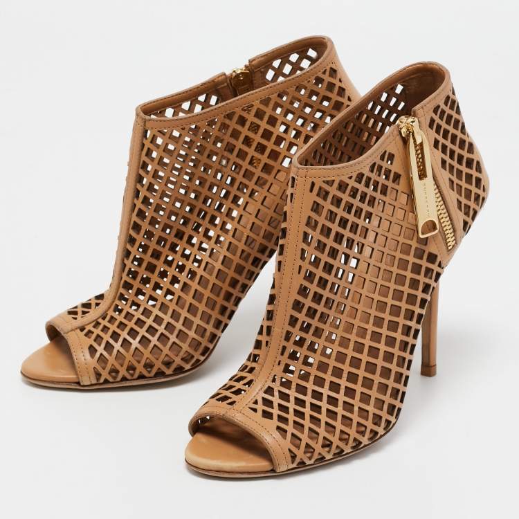 Pre Owned Burberry Beige Leather Barmby Cut Out Open Toe Booties Size 35