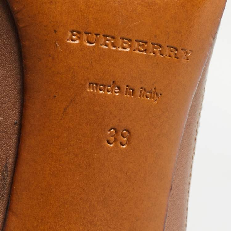 Pre Owned Burberry Brown Leather Round Toe Pumps Size 39