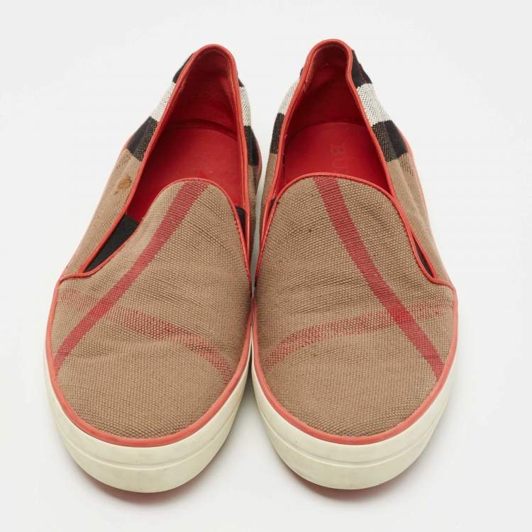 Pre Owned Burberry Brown Nova Check Canvas and Leather Gauden Slip On Sneakers Size 40