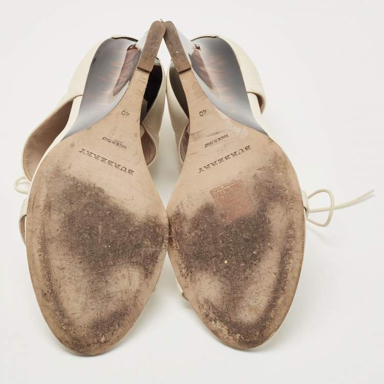 Pre Owned Burberry Cream Leather Noorwood Wedge Sandals Size 40