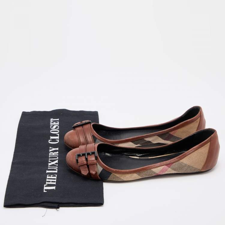 Pre Owned Burberry Beige/Tan Nova Check Canvas and Leather Buckle Ballet Flats Size 38