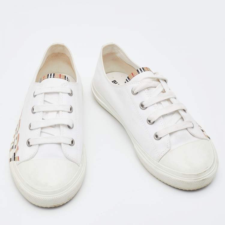 Pre Owned Burberry White Print Canvas Sneakers Size 34