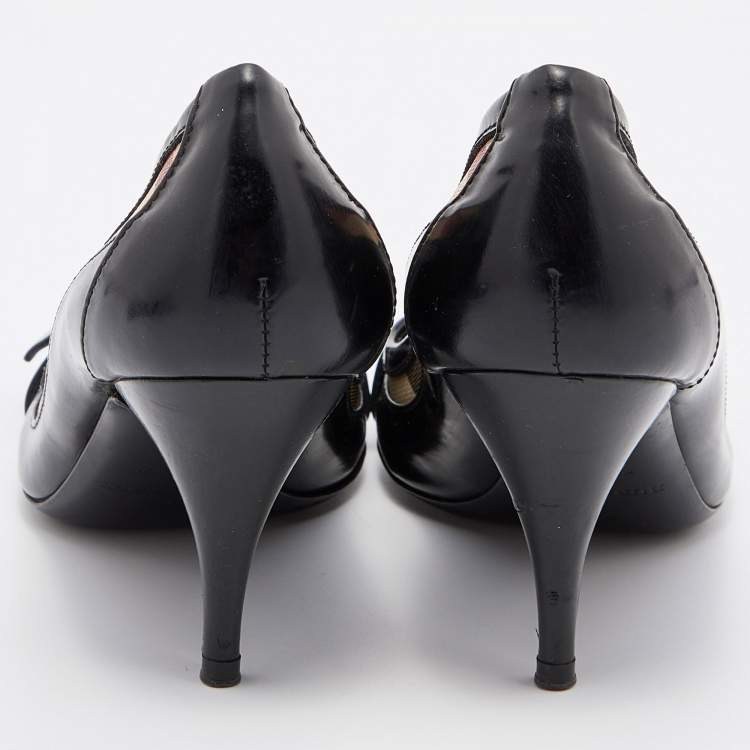 Pre Owned Burberry Black Monogram Canvas And Leather Buckle Detail Around Toe Pumps Size 39