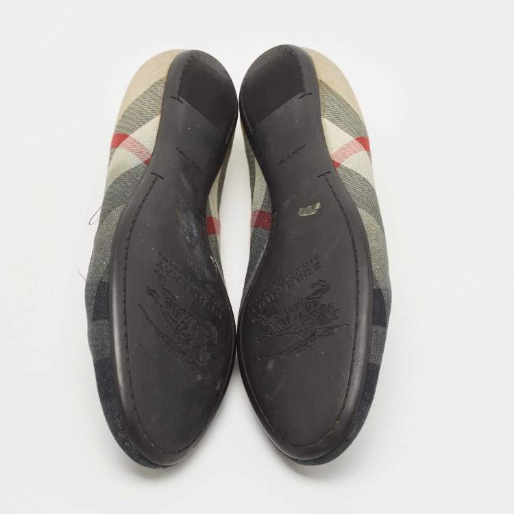 Pre Owned Burberry Beige/Black Canvas House Check Ballet Flats Size 40