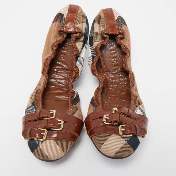 Pre Owned Burberry Brown Leather and Nova Check Canvas Buckle Scrunch Ballet Flats Size 39