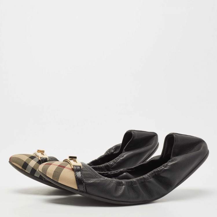 Pre Owned Burberry Black Leather and Nova Check Canvas Cap Toe Scrunch Ballet Flats Size 39.5