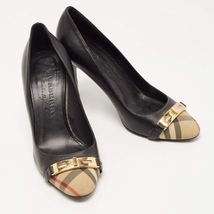 Pre Owned Burberry Black Leather and House Check Canvas Cap Toe Twist Lock Pumps Size 36