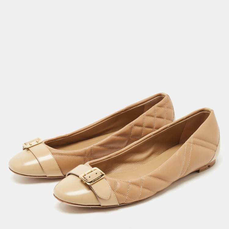 Pre Owned Burberry Two Tone Quilted Leather Buckle Ballet Flats Size 37.5