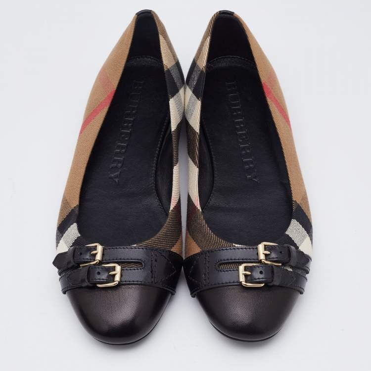 Pre Owned Burberry Beige/Black Nova Check Canvas and Leather Avonwick Buckle Detail Ballet Flats Size 38