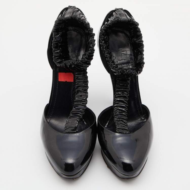 Pre Owned Burberry Black Patent Leather Pleated T Strap Pumps Size 39