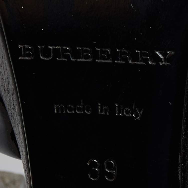 Pre Owned Burberry Black Patent Leather Pleated T Strap Pumps Size 39