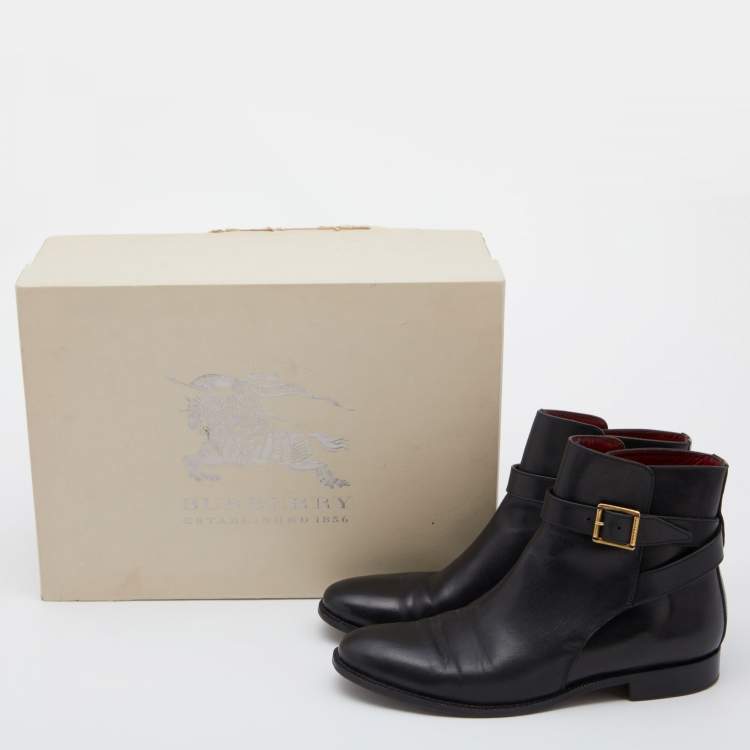 Pre Owned Burberry Black Leather Buckle Ankle Length Boots Size 40
