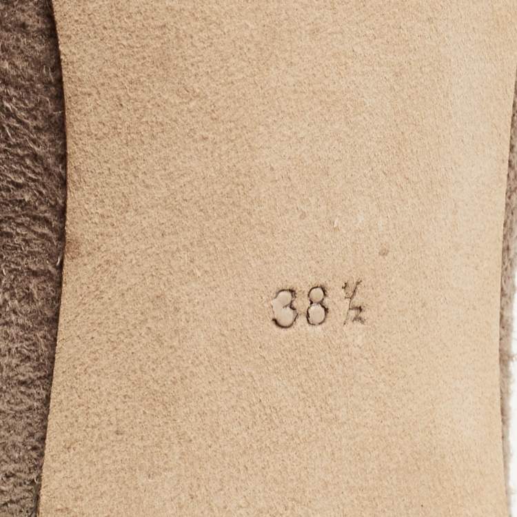 Pre Owned Burberry Grey Suede T strap Sandals Size 38.5
