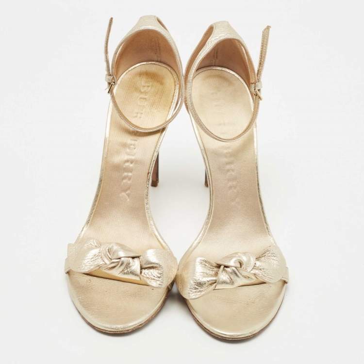 Pre Owned Burberry  Metallic Gold Leather Bow Ankle Strap Sandals Size 38.5
