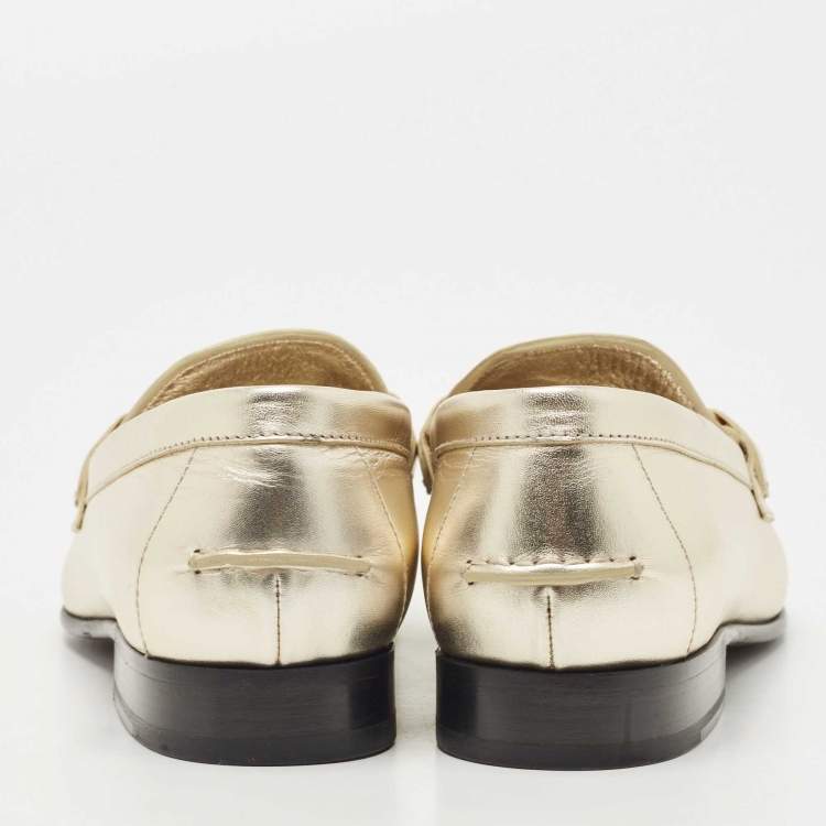 Pre Owned Burberry Metallic Gold Leather Solway Chain Detail Slip On Loafers Size 39.5