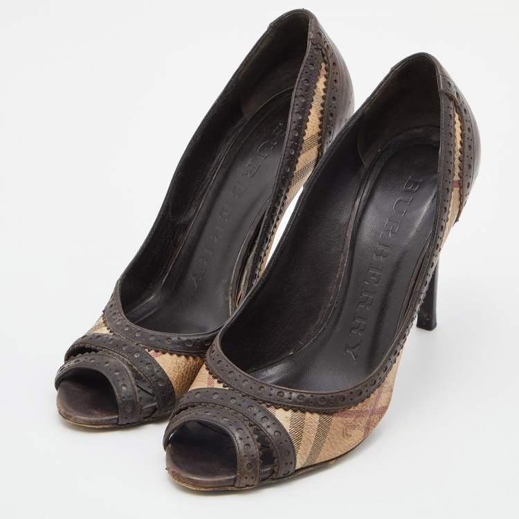 Pre Owned Burberry Beige/Brown Haymarket Check Canvas and Brogue Leather Peep Toe Pumps Size 39