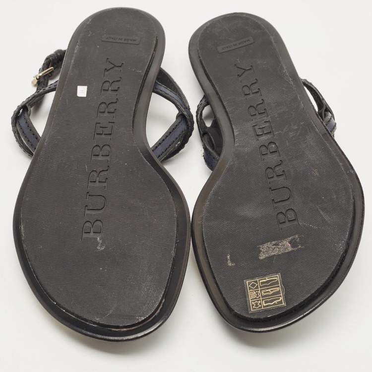 Pre Owned Burberry Blue/Black Leather and Check Canvas Thong Ankle Strap Flat Sandals Size 41