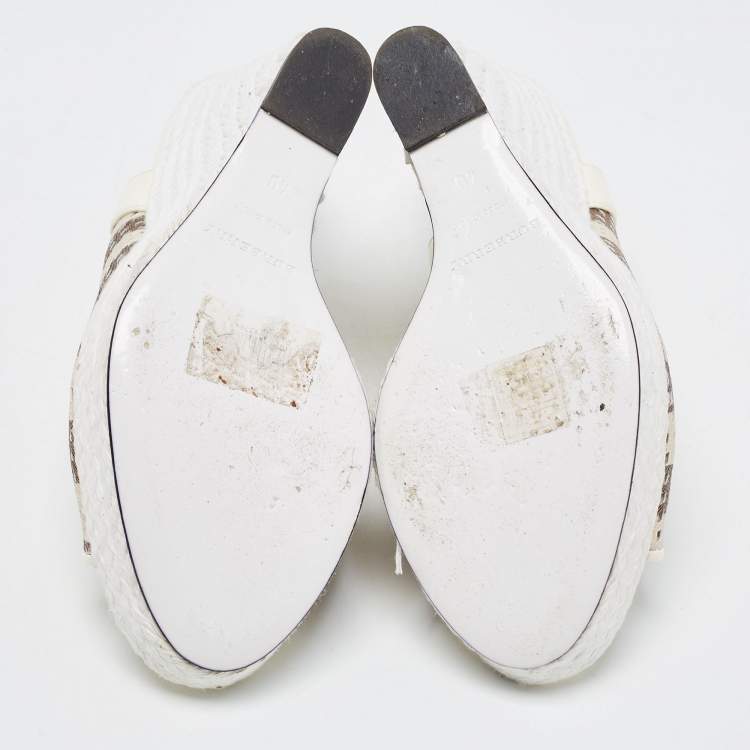 Pre Owned Burberry Cream Patent and Canvas Peep Toe Espadrilles Sandals Size 40