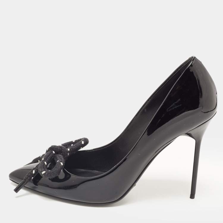 Pre Owned Burberry Black Patent Leather Finsbury Bow Pointed Toe Pumps Size 38