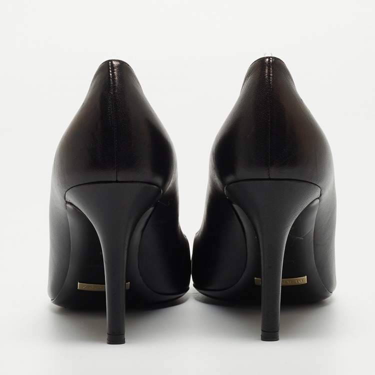 Pre Owned Burberry Black/Beige Canvas and Leather Cap Top Pumps Size 38