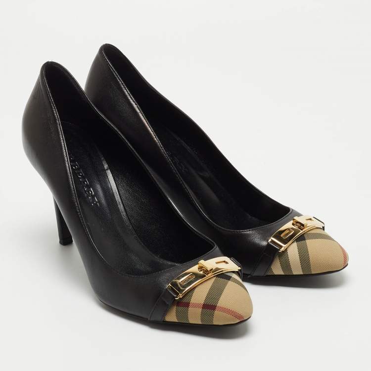Pre Owned Burberry Black/Beige Canvas and Leather Cap Top Pumps Size 38