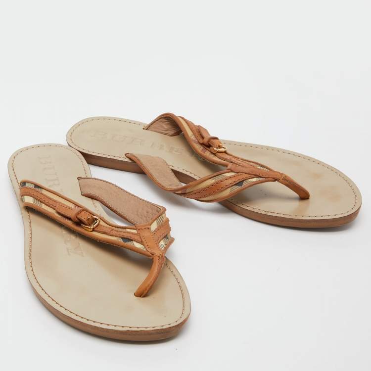 Pre Owned Burberry Brown/Beige Leather and Check Canvas Thong Flats Size 39