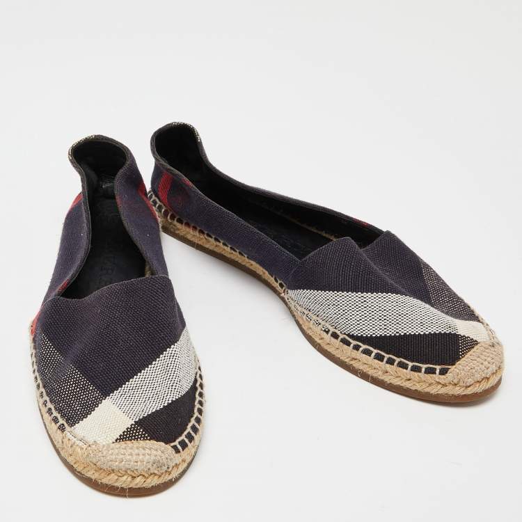 Pre Owned Burberry Navy Blue Nova Check Canvas Espadrille Flats Size 39