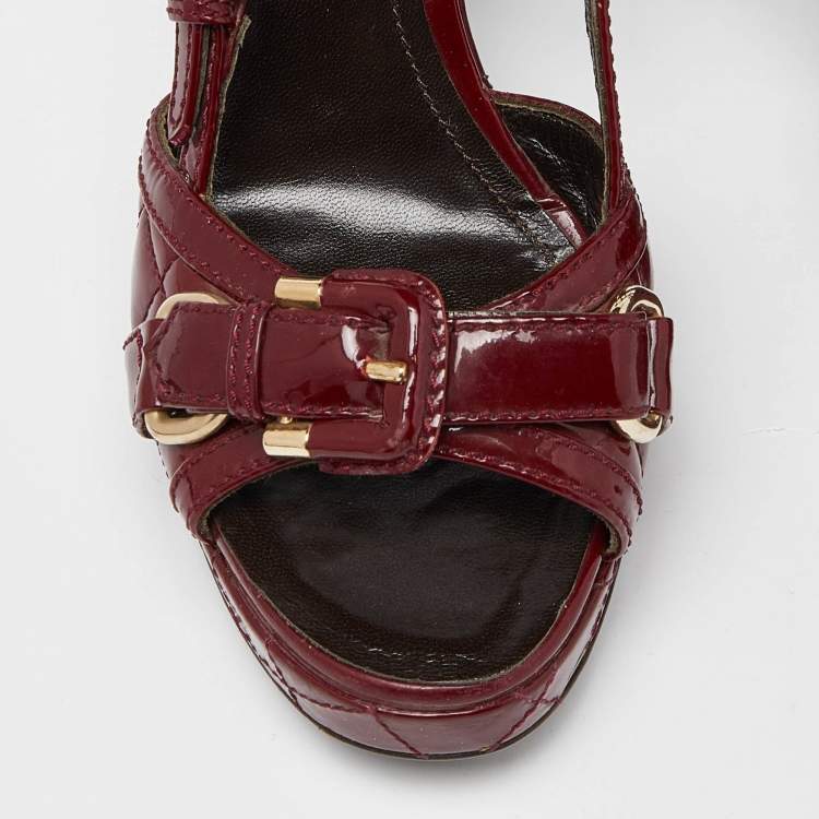 Pre Owned Burberry Burgundy Quilted Patent Leather Buckle Detail Platform Slingback Sandals Size 37