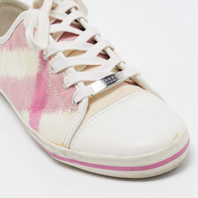 Pre Owned Burberry Pink/White Leather and Canvas Cap Toe Low Top Sneakers Size 41
