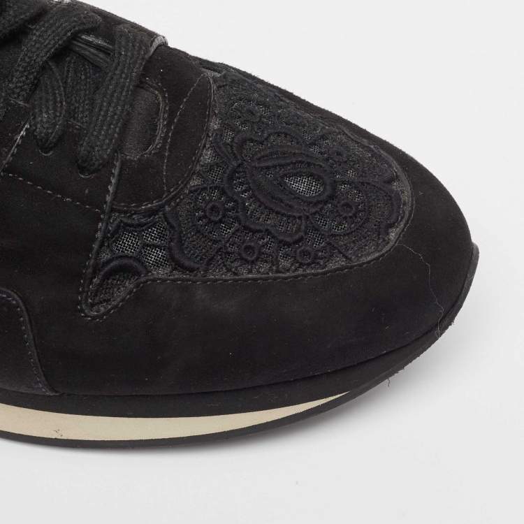 Pre Owned Burberry Black Lace/Suede Lace Up Sneakers Size 40