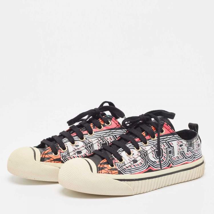 Burberry on sale kingly sneakers