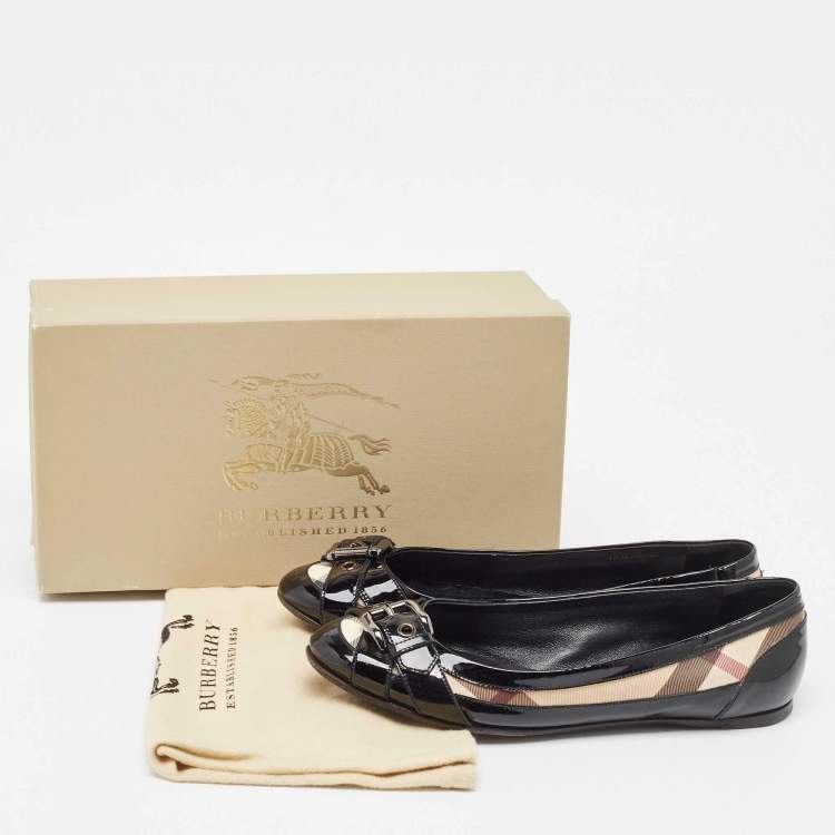 Pre Owned Burberry Black/Beige Nova Check PVC and Patent Leather Buckle Ballet Flats Size 38