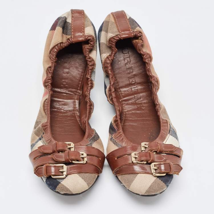 Pre Owned Burberry Tricolor Leather and House Check Canvas Buckle Detail Scrunch Ballet Flats Size 38