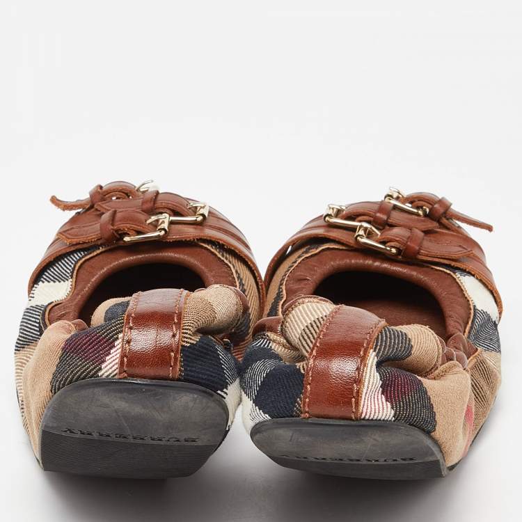 Pre Owned Burberry Brown Nova Check Canvas and Leather Buckle Detail Scrunch Ballet Flats Size 36.5